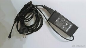 Adaptér na notebook Asus