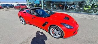 Chevrolet Corvette 6.2 L LT4 supercharged V8 (Z06)