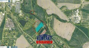 Lukrativní pozemky v centru obce Kamenný Újezd