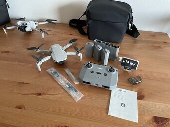 DJI mini 2 SE FLY MORE COMBO