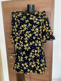 Vzorkové šaty Zara vel. 38