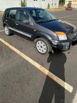 Ford Fusion 1,25 / 55 kw r.v. 2006