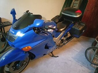 Kawasaki ZZR 1100