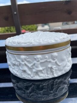 Starožitný německý porcelan