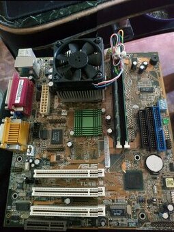 celeron tualatin 1000mhz chladic zakladni deska 512 sd ram