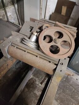 Hoblovací válec 310