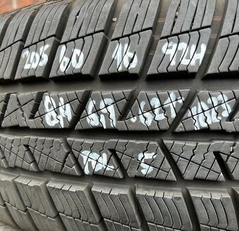 205/60 R16 92H zimní pneumatiky Barum (1823)