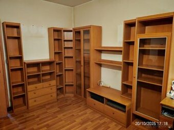 Sestava Skříněk, obývací stěna, vitríny