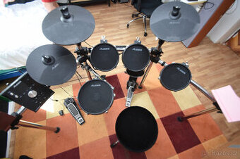 Elektronické bubny - Alesis Command Mesh Advanced
