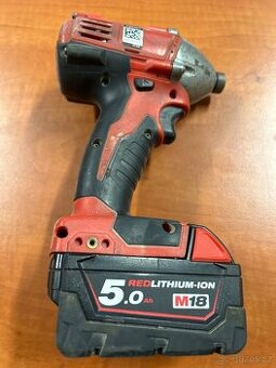 Milwaukee aku utahovák