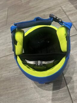 Dětská lyžařská přilba