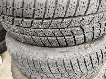 185/60 R15 M+S ZIMNÍ BARUM POLARIS