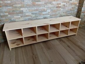 Botník masiv borovice/dub/buk/modřín