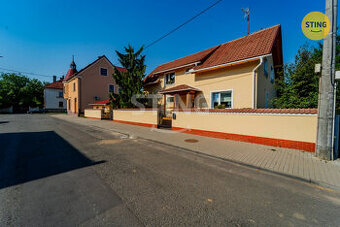 Rodinný dům 4+1 s dvojgaráží, saunou a venkovní kuch, 133222