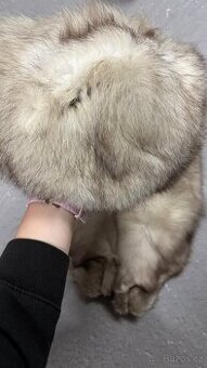 Dámský kožešinový límec a čepice - liška