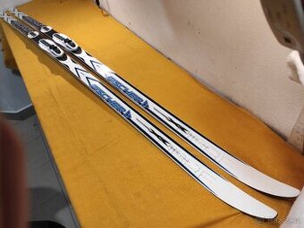Lyže běžky s vázáním Fischer fibre crown 192 cm (šupina)