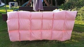 Nove dve perove periny  a dva polstare ,husi peri je napln.