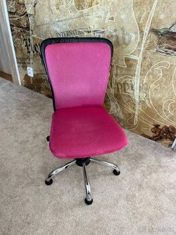 Dětská otočná židle