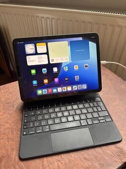 Apple Magic Keyboard with trackpad