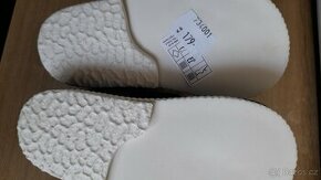 Nové dětské papuče vel. 13.5