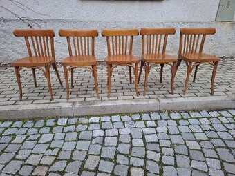 46x staré  hospodské židle thonet