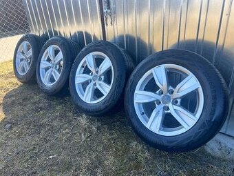 Originální letní sada Audi 205/60R16, Continental 5,5mm