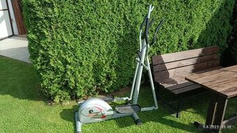 Eliptický trenažér