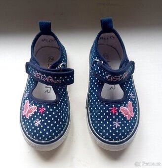 Boty dívčí