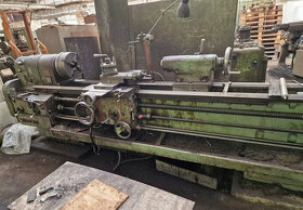 Soustruh hrotový SU 50 / 2000