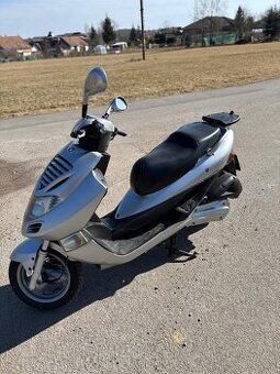 KYMCO 250