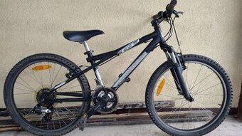 Kolo GT AGGRESOR All Terra 24" hliníkové, černá mat