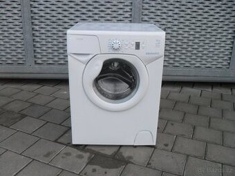 MALÁ/MINI PRAČKA CANDY 3,5KG, LCD, NEREZ BUBEN, FUZZY LOGIC