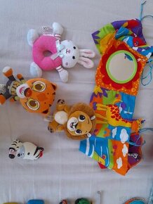 Hračky