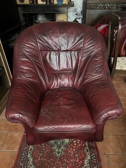 Prodám koženou sedačku + dvě křesla