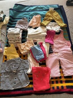 Vse nove holčička asi 6-12 měsíců asi 100ks