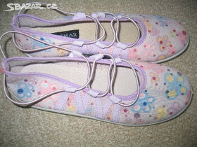 Jemax nové , balerínky. Zn. Jemax, vel. 34. S motýlkama a gu