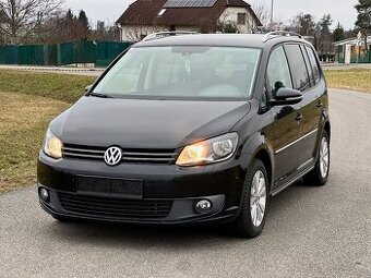 Touran 2.0Tdi 103kw m2011 Highline Park.asistent Alcantara