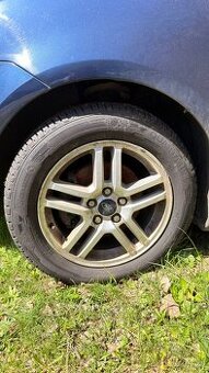 ALU kola Ford R16 + zánovní pneu