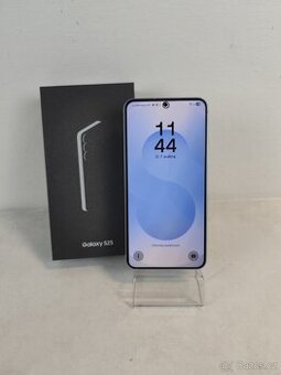 Samsung Galaxy S25 se zárukou 8/27