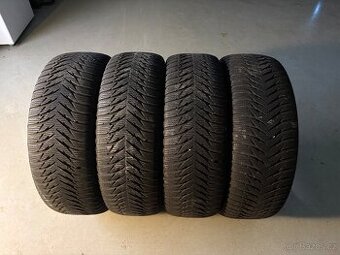 Zimní pneu Goodyear 205/60R16