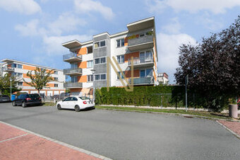 Pronájem bytu 2+kk, 65,5m2 s balkonem a parkovacím stáním, P