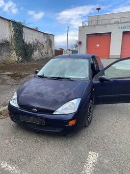 Ford focus - 1