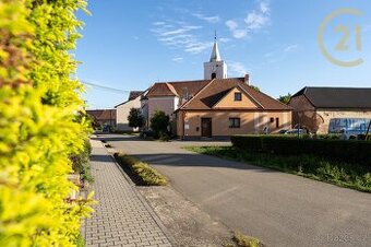 Samostatně stojící RD 5+kk Malešovice, okres Brno-venkov - 1