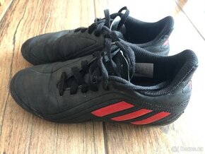 Dětské kopačky Adidas - vel.34