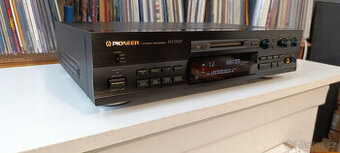 PIONEER MJ-D707 Stereo Mini Disc Deck / Recorder (2)