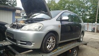 Toyota Avensis verso