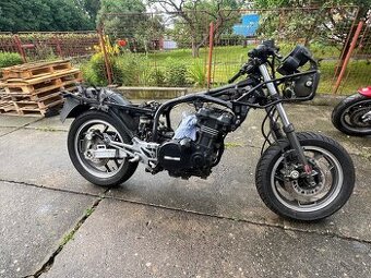 Kawasaki Gpz 750