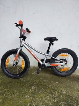 Dětské kolo Specialized + přídavná kolečka