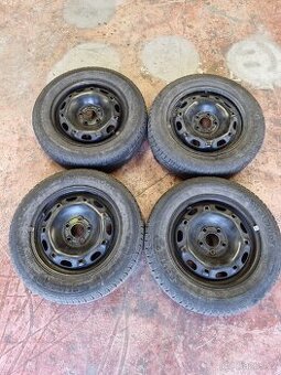 Kola s letním pneu 165/70 R14