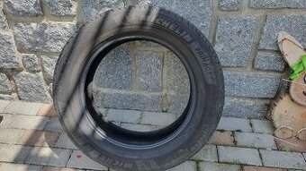 Michelin 215/60/R17, 96 H